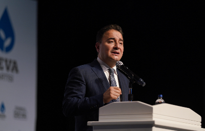 Babacan: “BM Güvenlik Konseyi’ni İsrail’in insanlık dışı eylemlerini durduracak bağlayıcı kararlar almaya çağırıyorum”