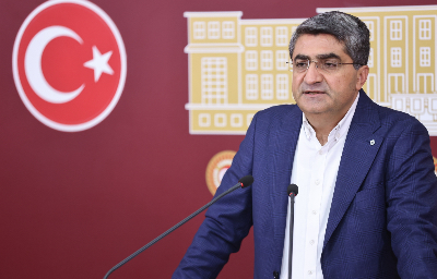 DEVA Partili Ekmen:  Nazalin’in başarısı, Mersin’in gururu oldu
