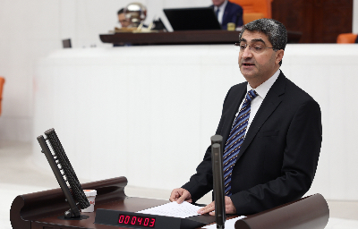 DEVA Partili Ekmen’den Mersin İdman Yurdu çağrısı: Tarihte doğru yerde durmak için son 5 gün