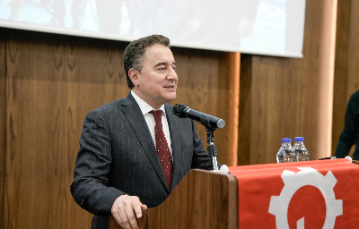 DEVA Partisi Genel Başkanı Babacan Manisa’da konuştu:  “Sanayici yatırım yapamıyor çiftçi üretimden vazgeçiyor”