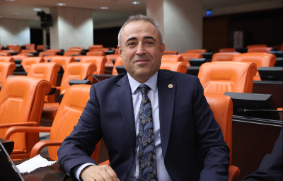 Kahramanmaraş Milletvekilimiz İrfan Karatutlu:  “Kahramanmaraş Şahinkayası’nda deprem konutları toprak altında”