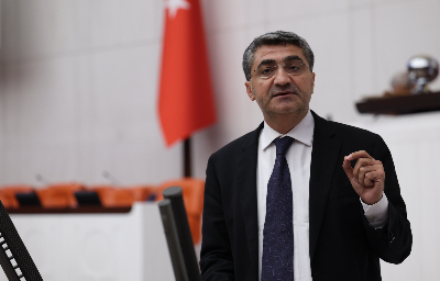 Mersin Milletvekilimiz Mehmet Emin Ekmen: Akademisyenleri dinleyin, AİHM kararlarını uygulayın