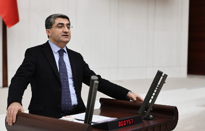 Mersin Milletvekilimiz Mehmet Emin Ekmen: Barış süreçleri bisiklet gibi, ilerlemek için sürekli çaba gerekir