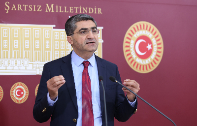 Mersin Milletvekilimiz Mehmet Emin Ekmen:  NATO Liderlerini ağırladık uğurladık, bizim kazancımız ne?