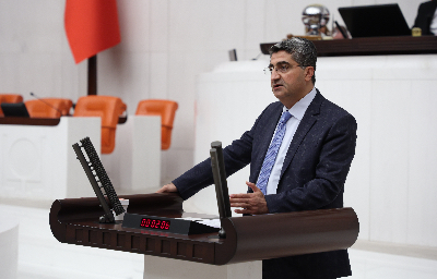 Mersin Milletvekilimiz Mehmet Emin Ekmen: Zeytinyağı üretiminde %35’lik düşüş yaşandı, üretici ve ihracatçı desteklenmeli