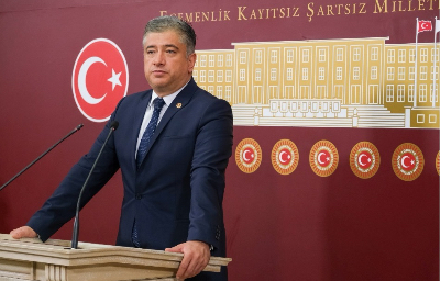 Sadullah Kısacık: Bağımsızlığımızın ebedî zaferi kutlu olsun